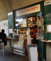 画像ファイル名: naschmarkt2.jpg