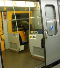 画像ファイル名: u-bahn2.jpg